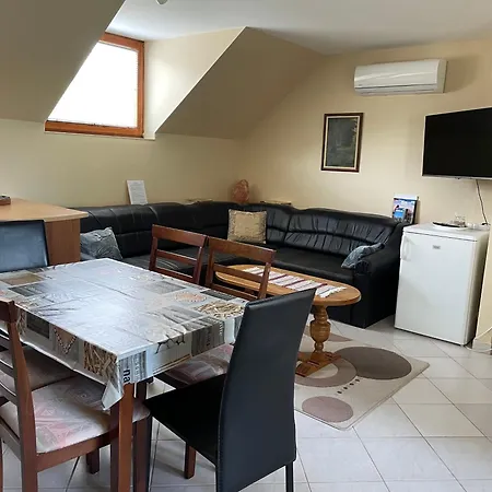 Im Vendeghaz Lägenhet Badacsonytomaj