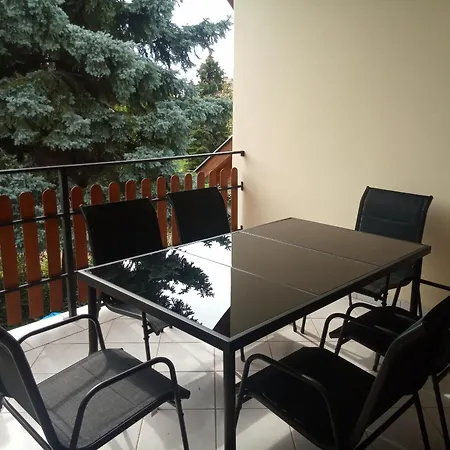 Im Vendeghaz Lägenhet *